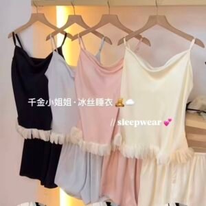 冷艳花瓣·冰丝睡衣 [D140]